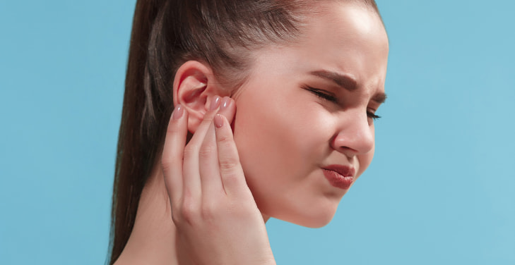 ear infection symptoms