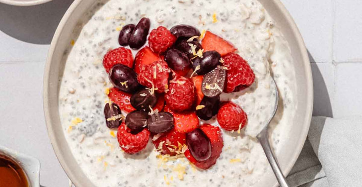 overnight-oats-with-chia-seeds