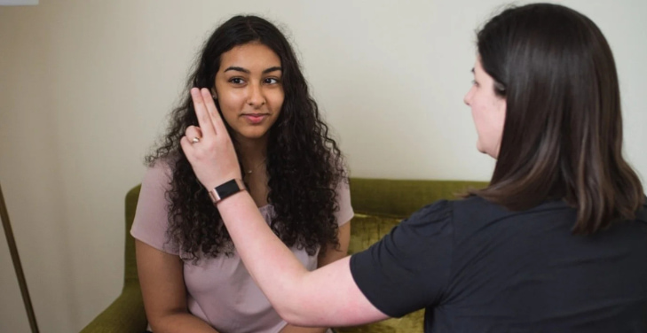 emdr-therapy-pros-and-cons