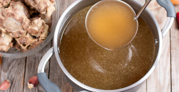 bone-broth-pros-and-cons bone-broth-pros-and-cons